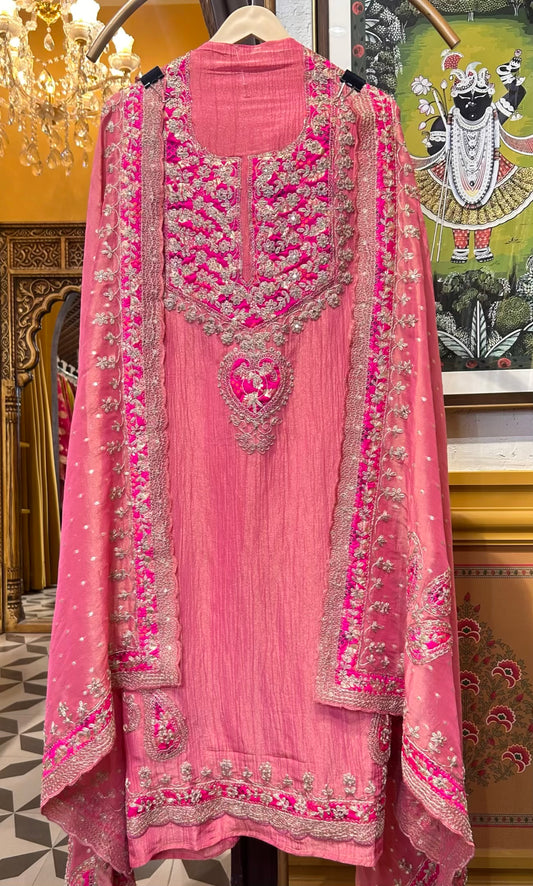 Zarbaaf Tissue Suit (Pink)
