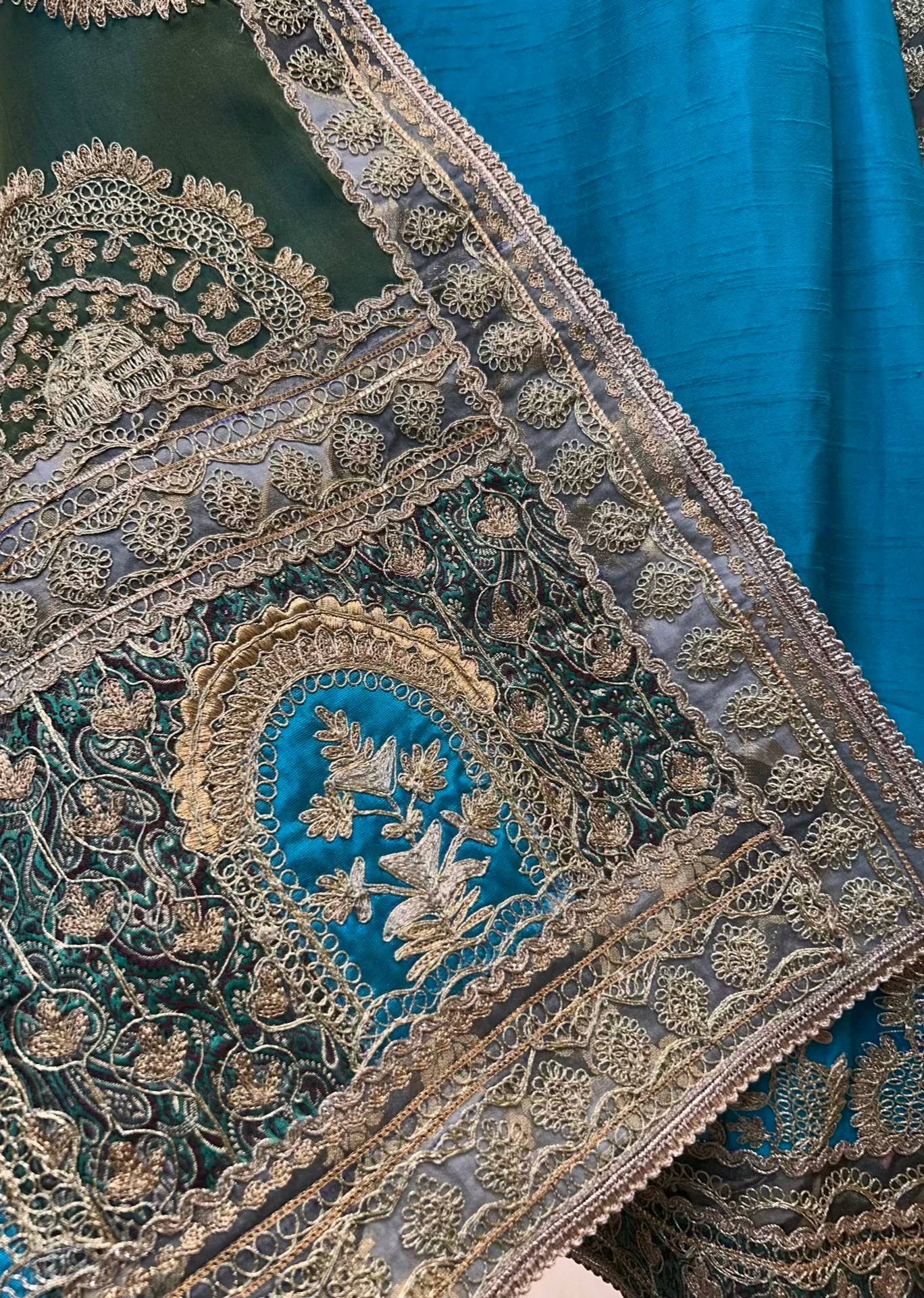 Zaylira Dori Gul Suit (Turquoise)