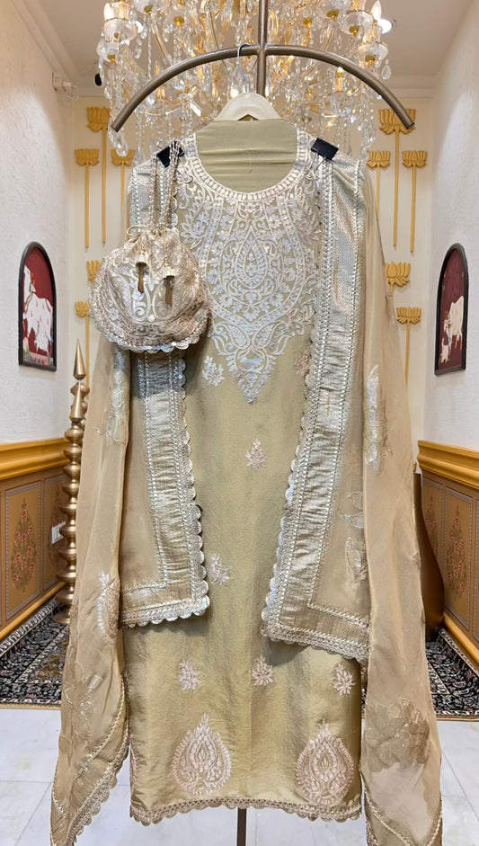 Arezza Veilcraft Suit (Beige)