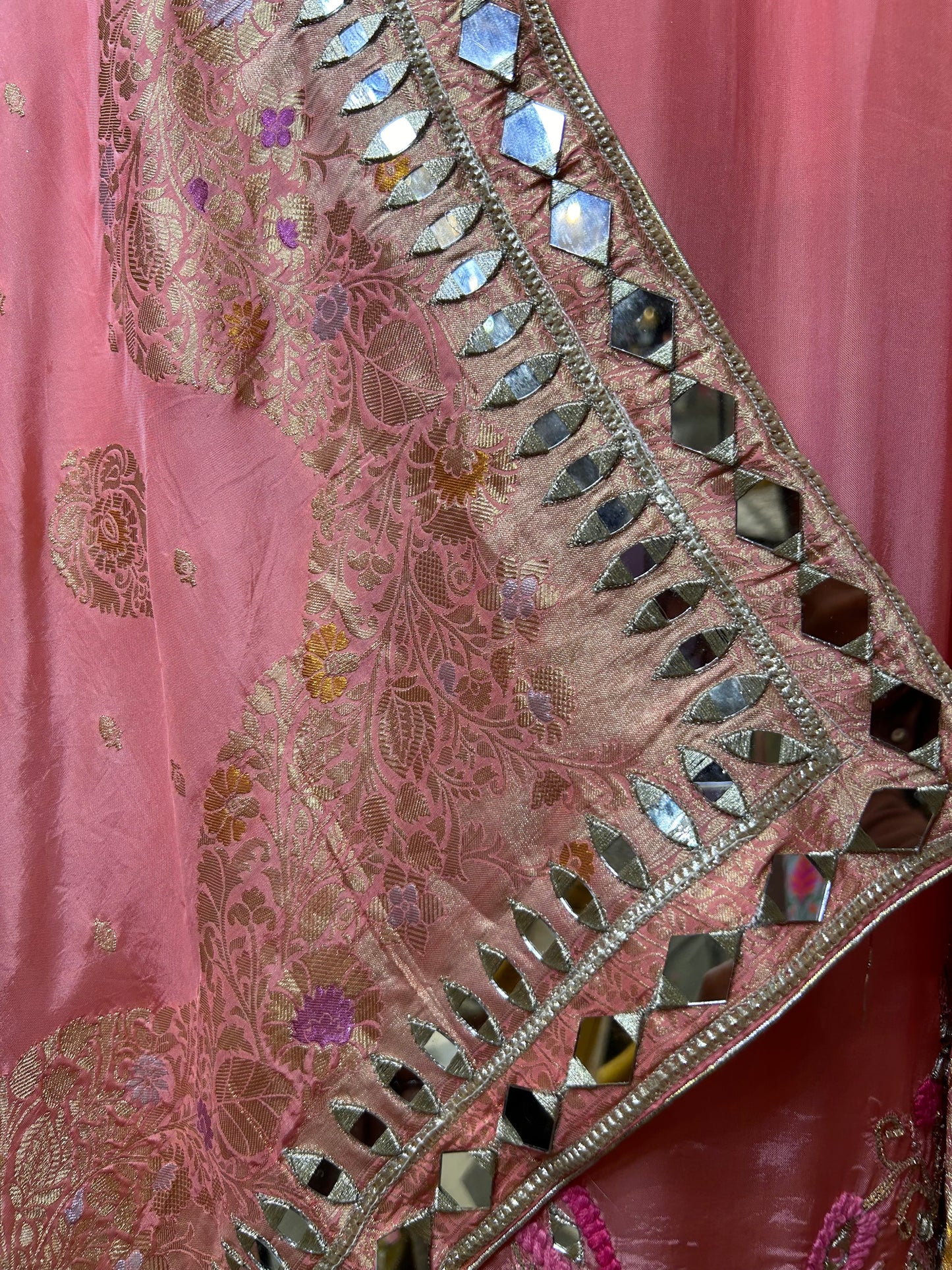 Noor-e-Jaam (Pink)