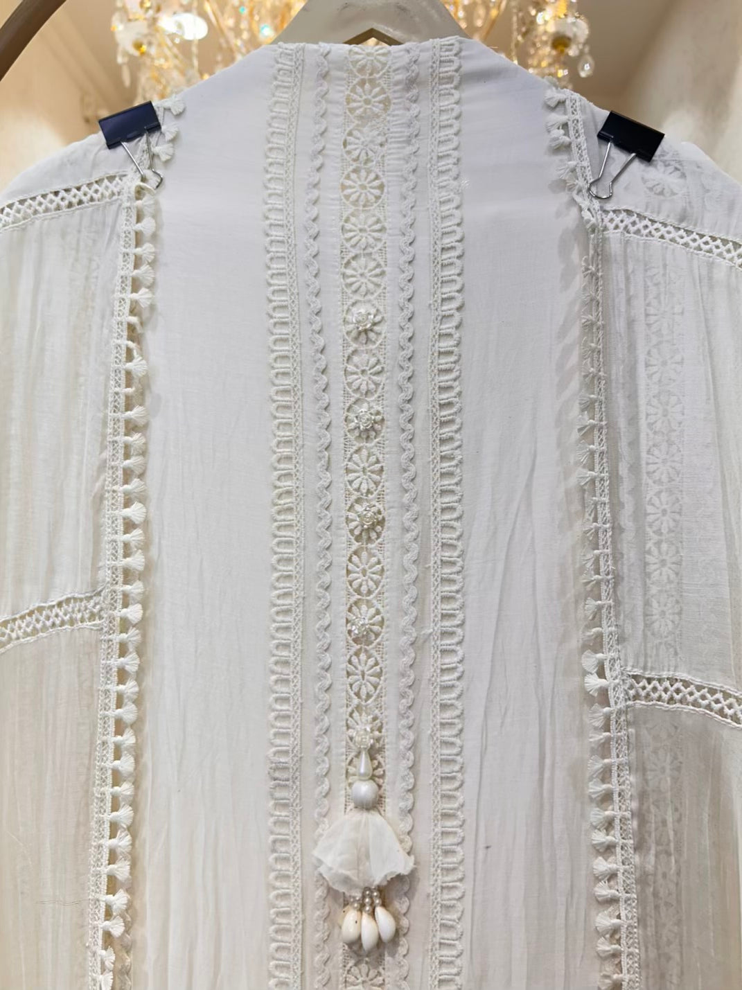 Aamira Dori Moti Mul Suit
