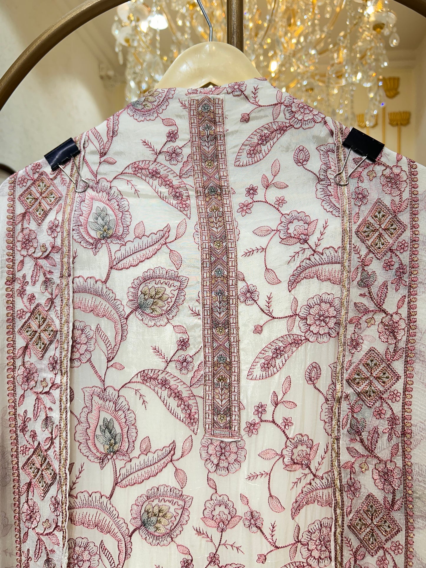 Aarifa Threadveil Suit (Ivory)