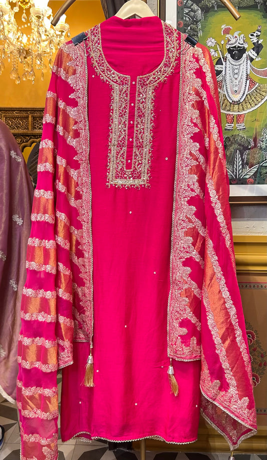 Firozaan Chanderi Suit (Magenta)