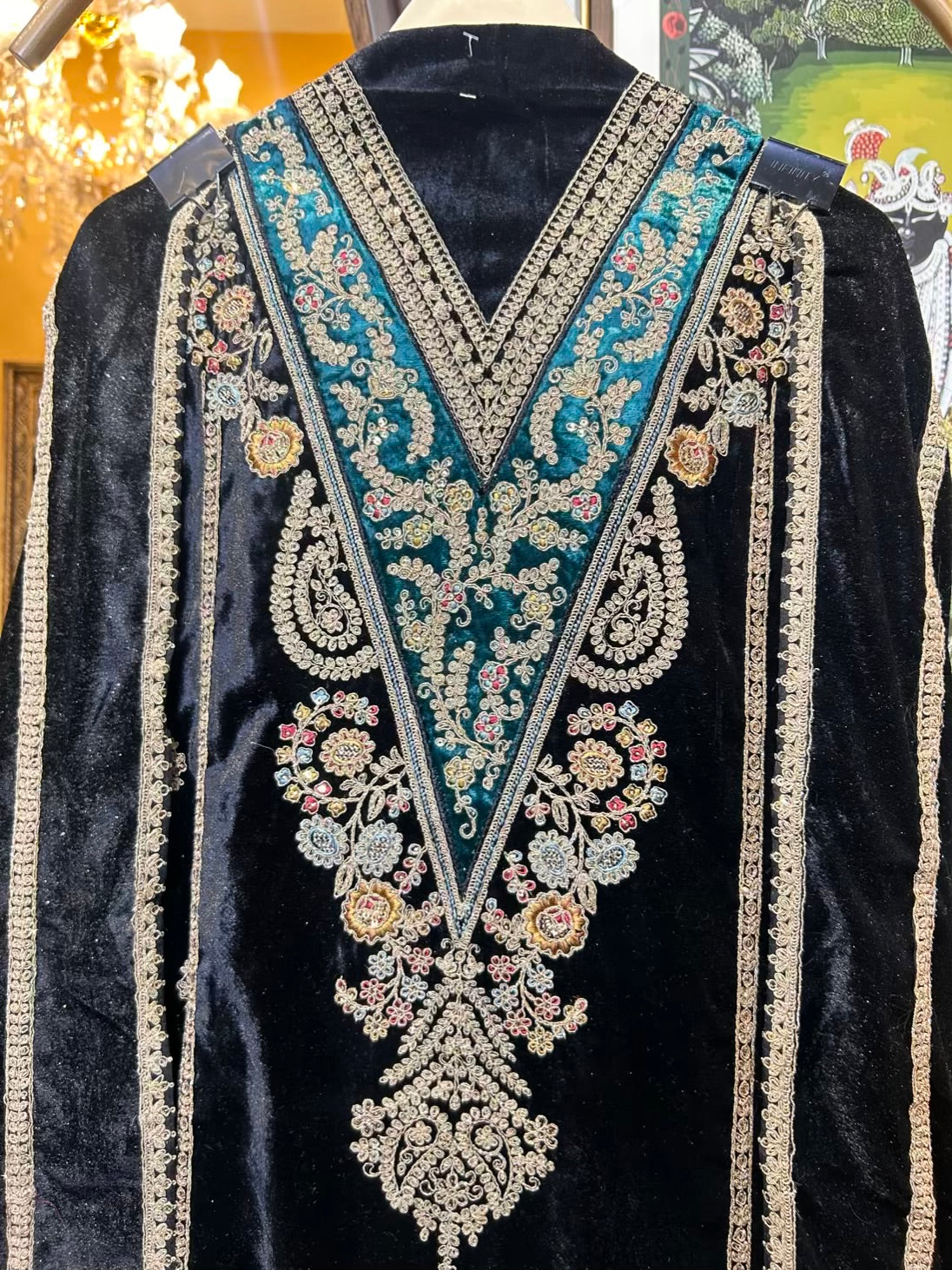 Ruhbaan Velvet Suit (Black)
