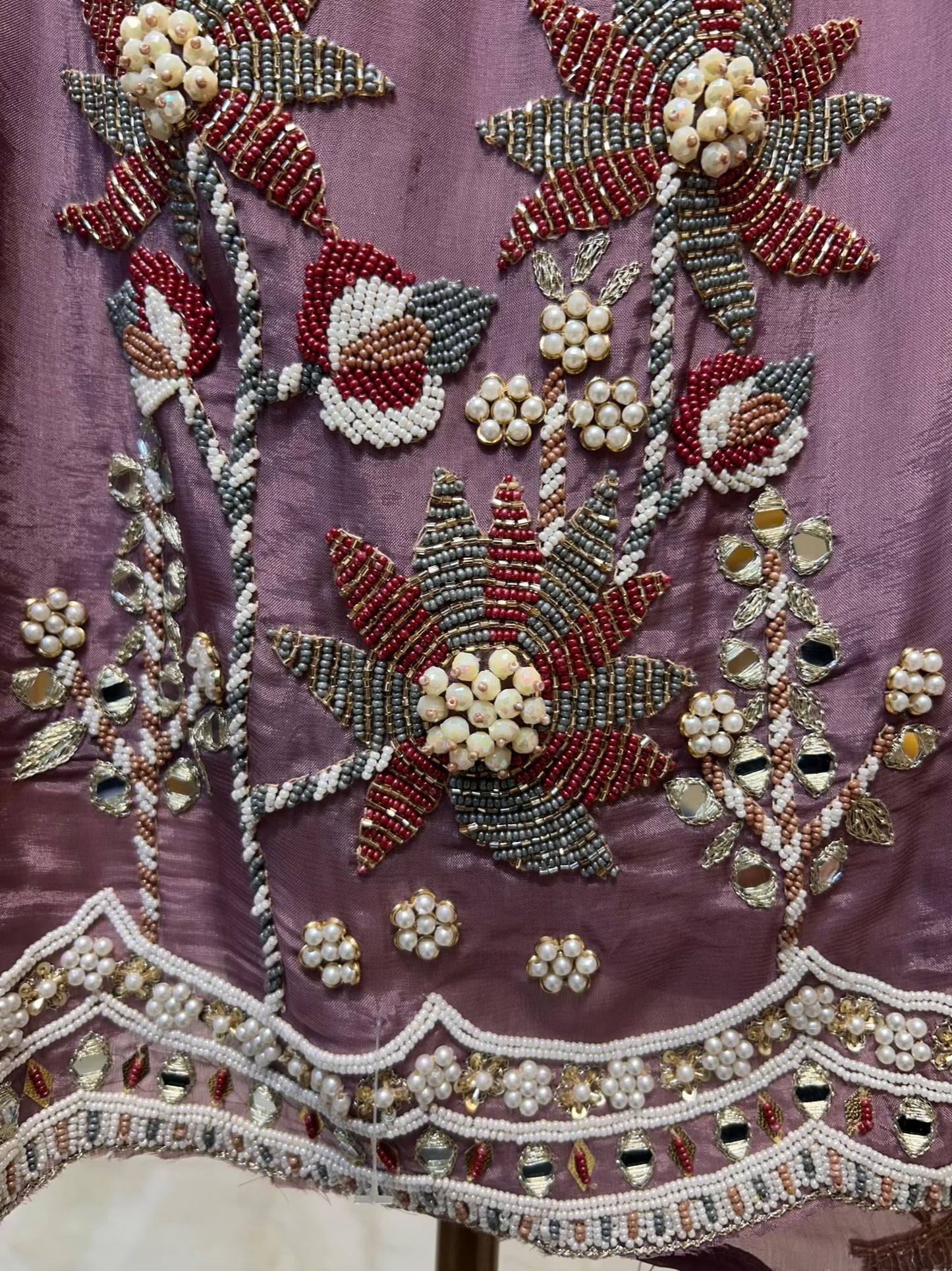 Ameera Naqsh Suit (Lavender)
