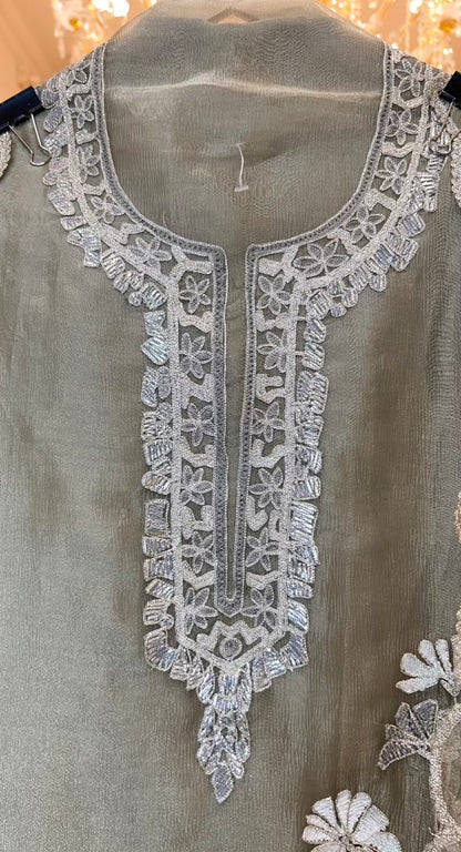 Tisvara Haftkaar Suit (Green)