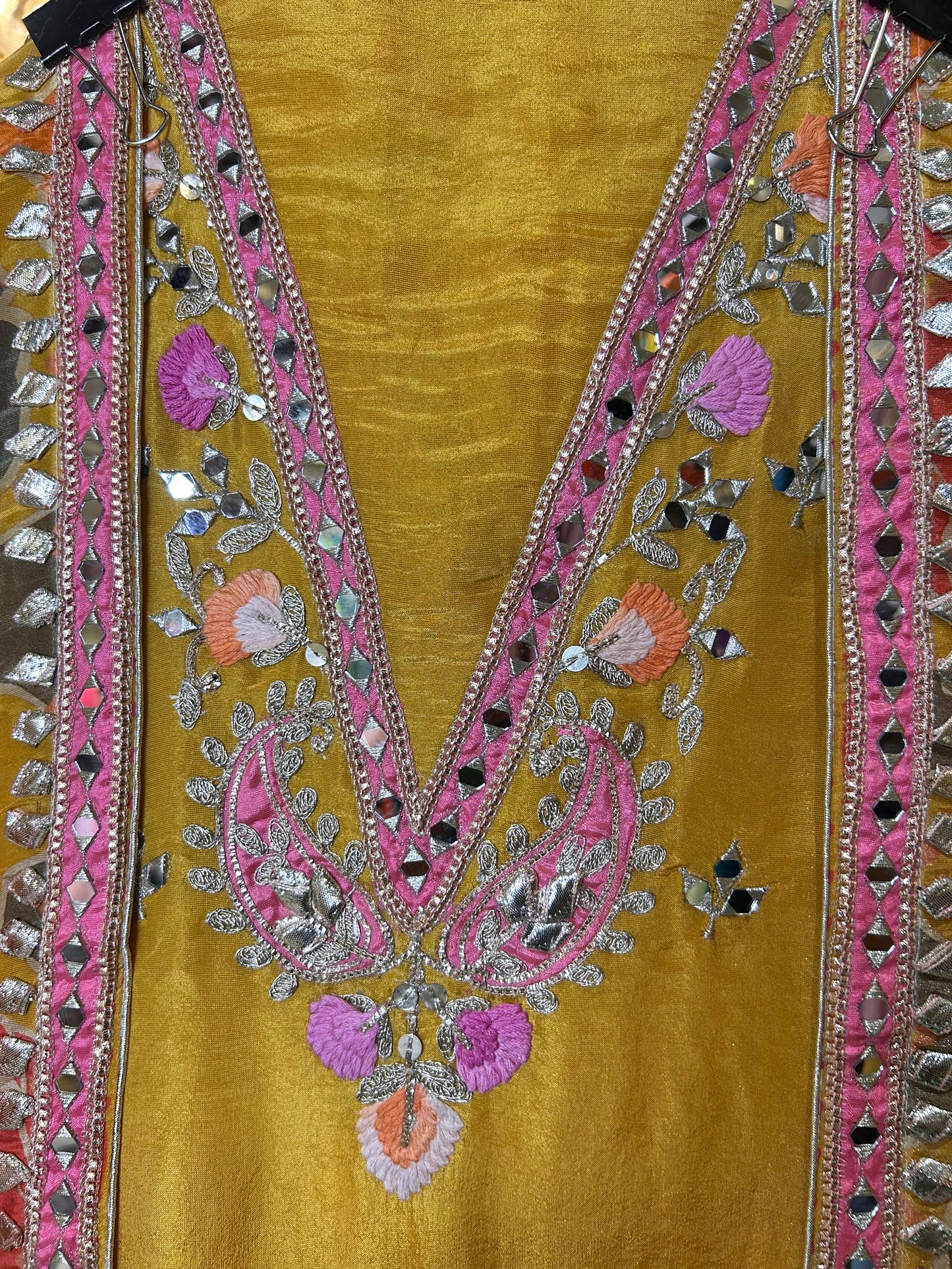 Noor-e-Naqsh (Yellow)