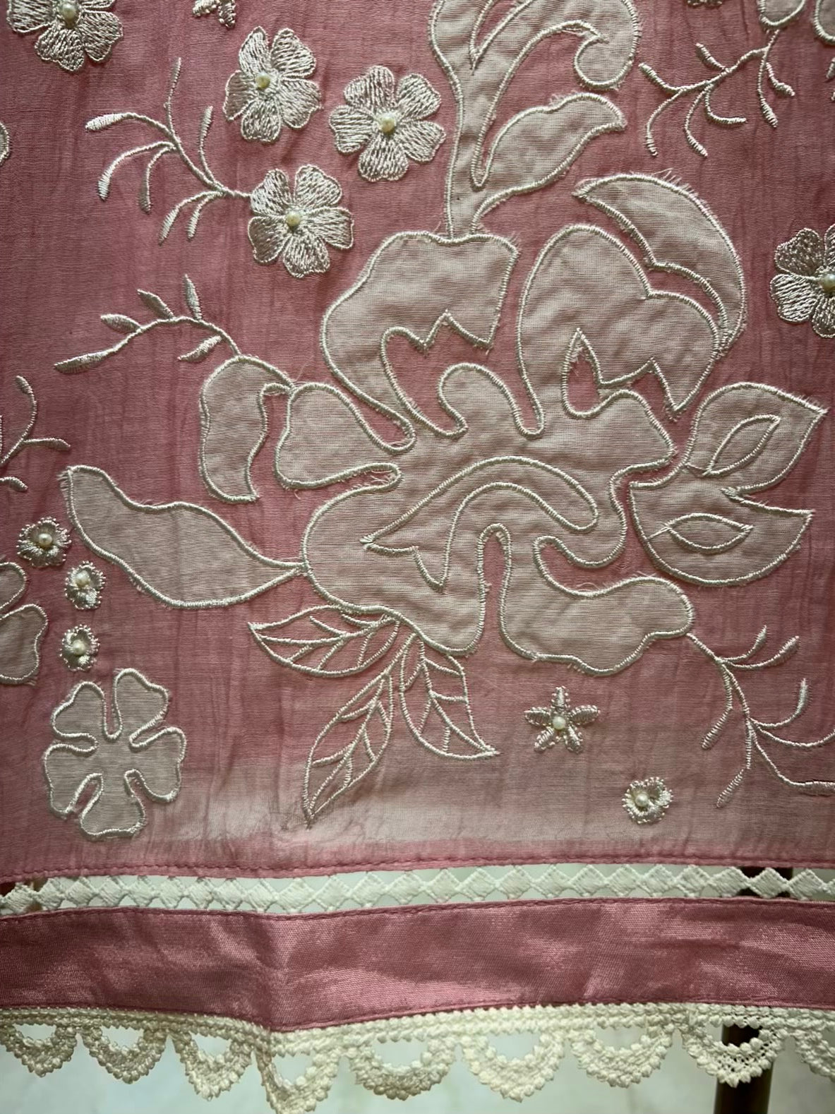Aafiya Moti Mul Suit (Pink)
