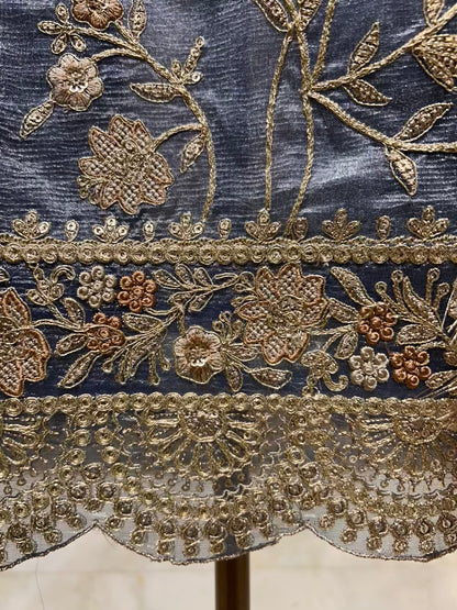 Zarmina Crystal Veil Suit (Blue)