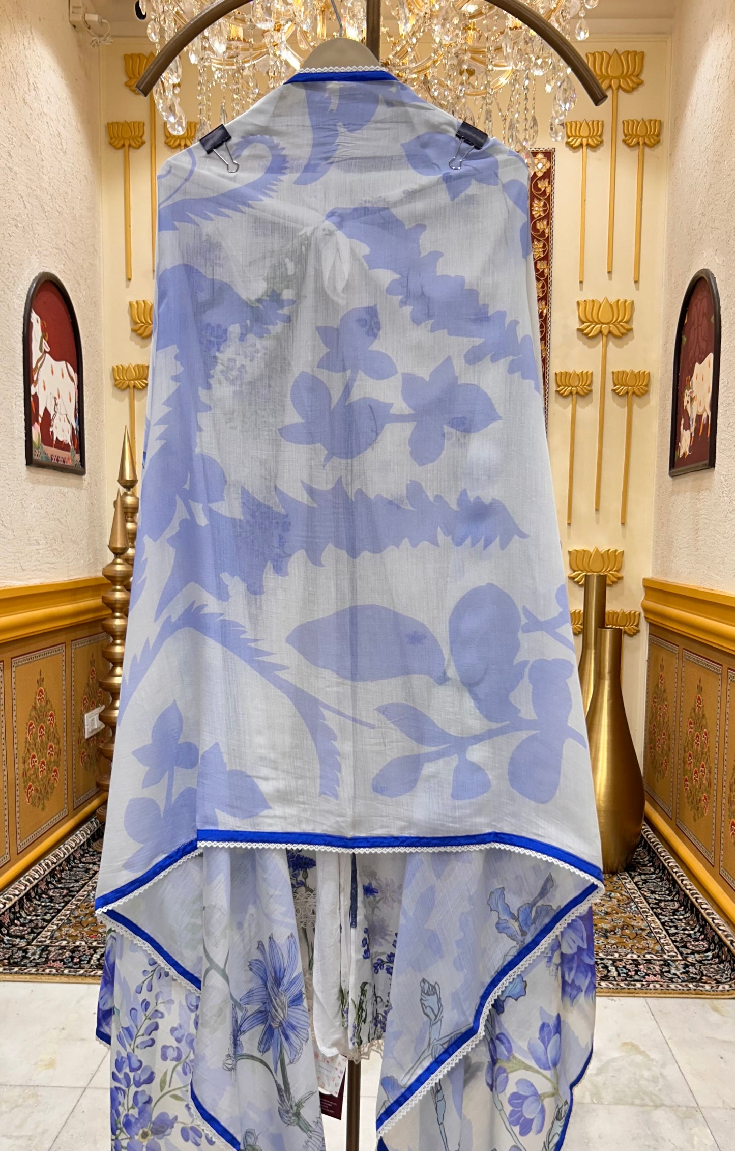 Iraaya Cotton Veil Suit (White)
