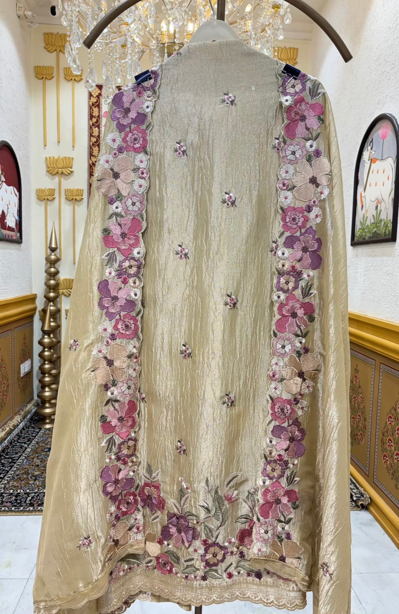 Nyra Tissue Thread Suit