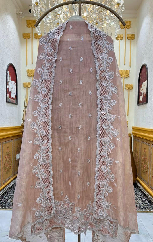 Naazira Crystal Cutwork Suit (Peach)
