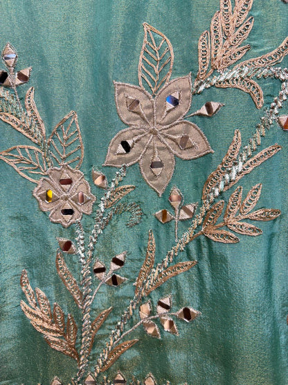 Noor-e-Aaina (Green)