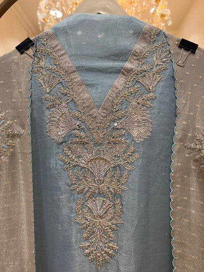 Ayleen Stone Éclat Suit (Powder Blue)
