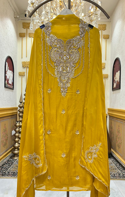 Shabnoor Organza Suit