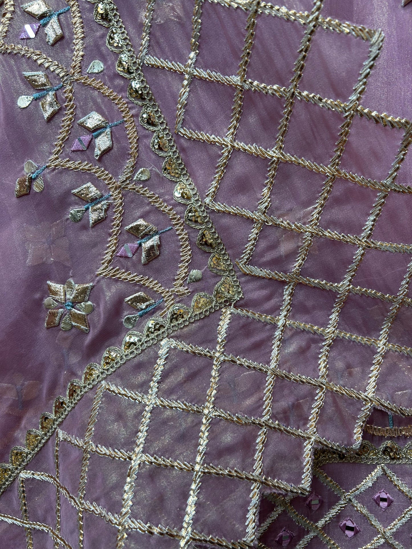 Nayra Mirror & Gotapatti Organza Suit