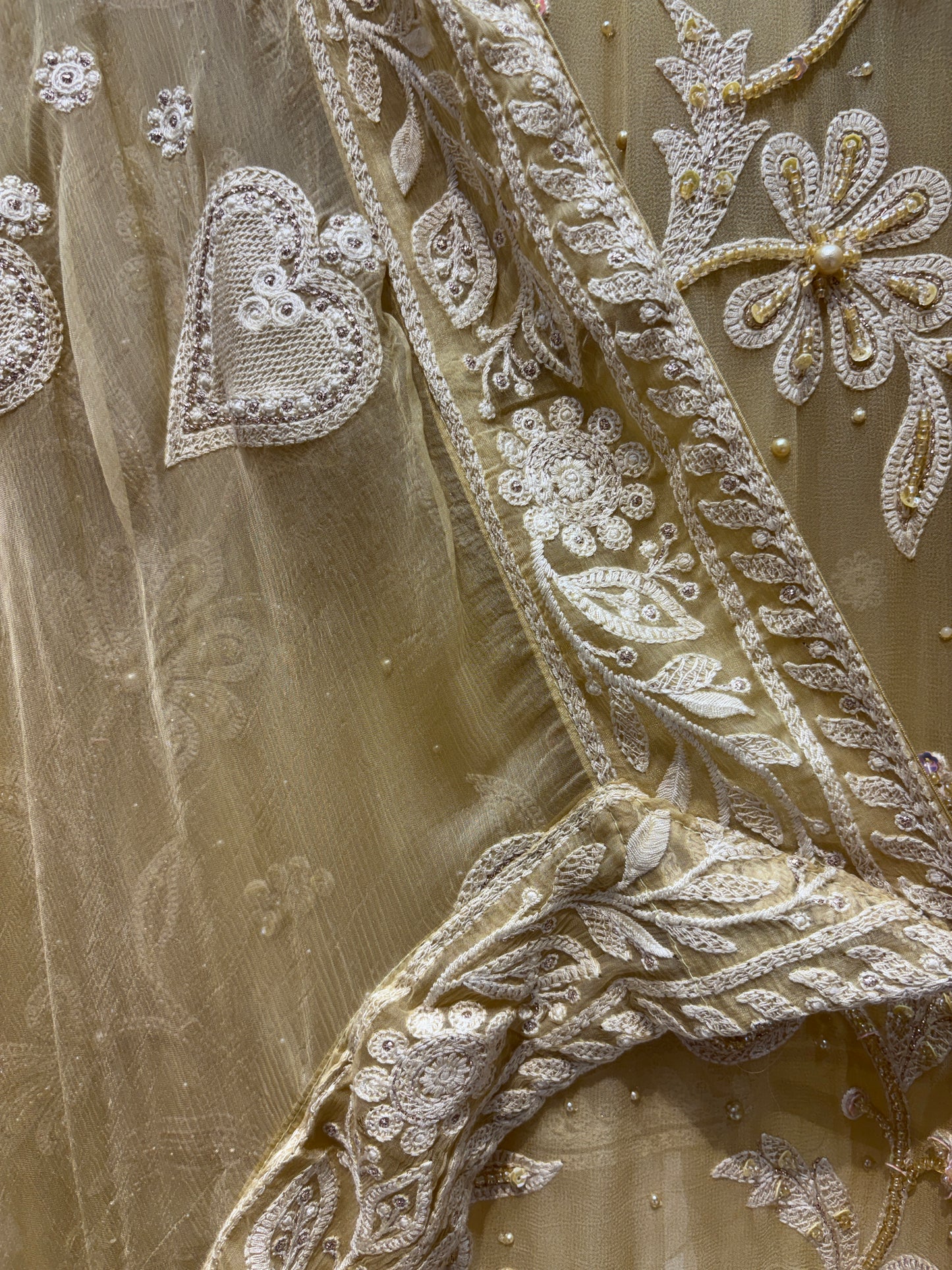 Aveera Handcrafted Georgette Suit