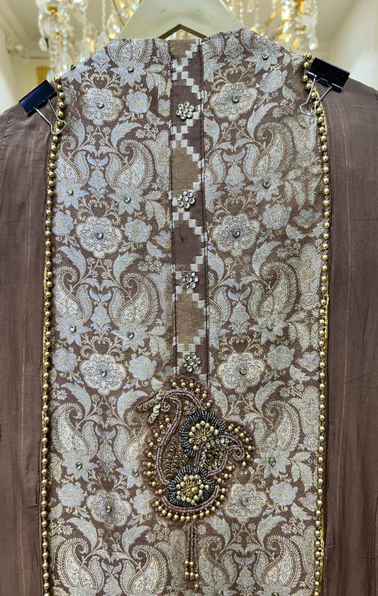 Charuvi Brocade Suit