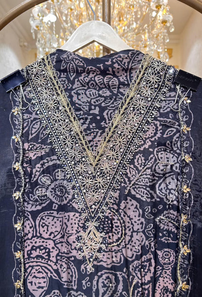 Sariza Print Élan Suit