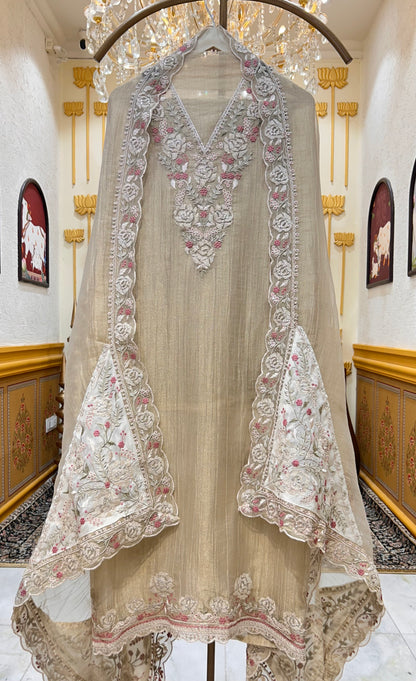 Aarunya Crush Tissue Suit