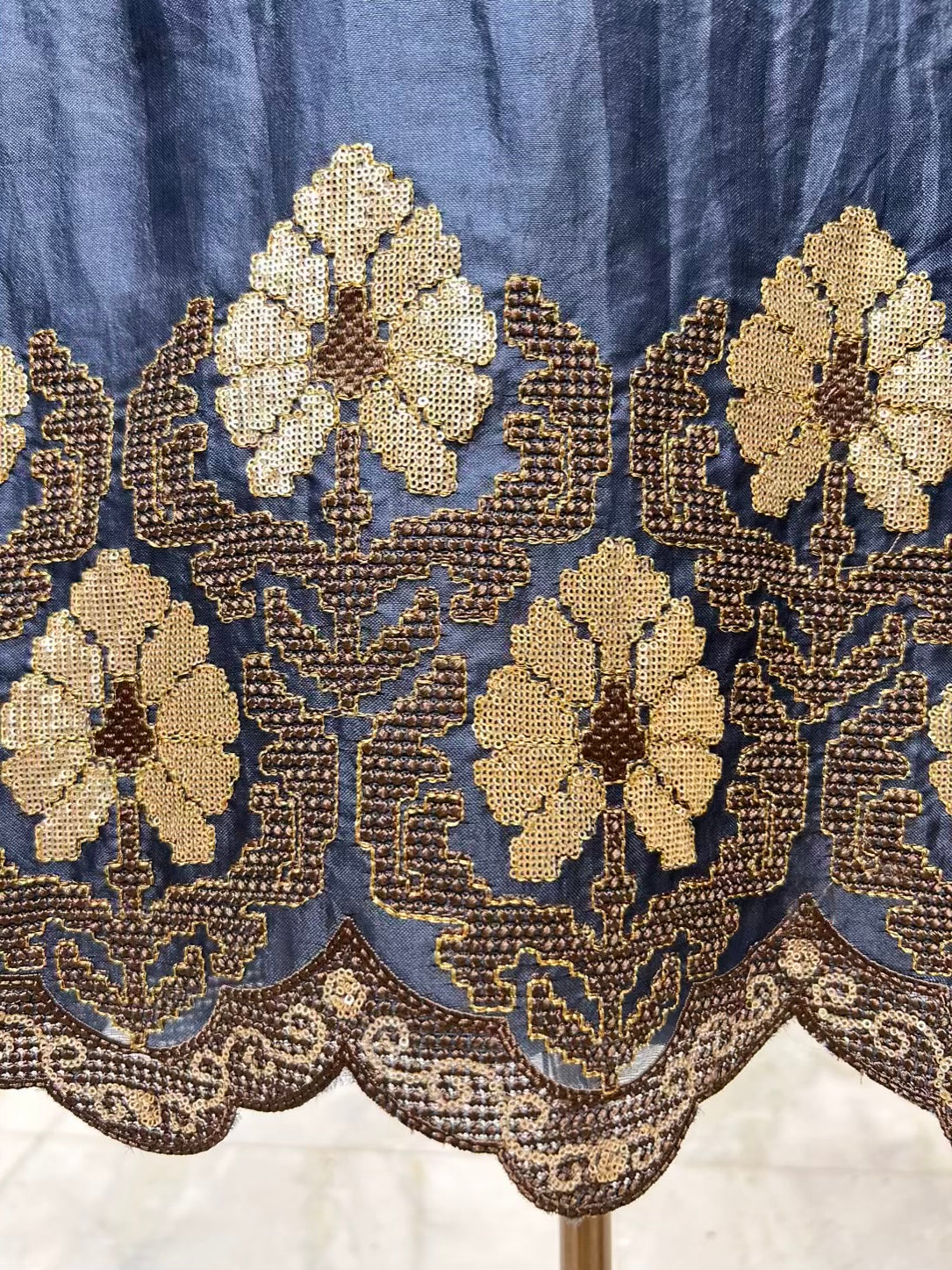 Zehriya Sequin Veil Suit (Navy Blue)