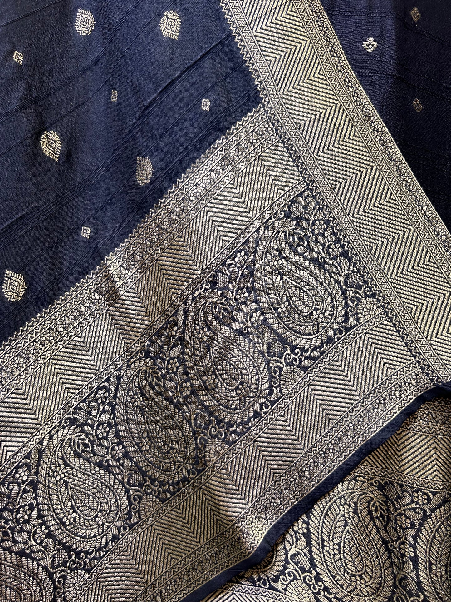 Kashéra Pure Banarasi Silk Suit