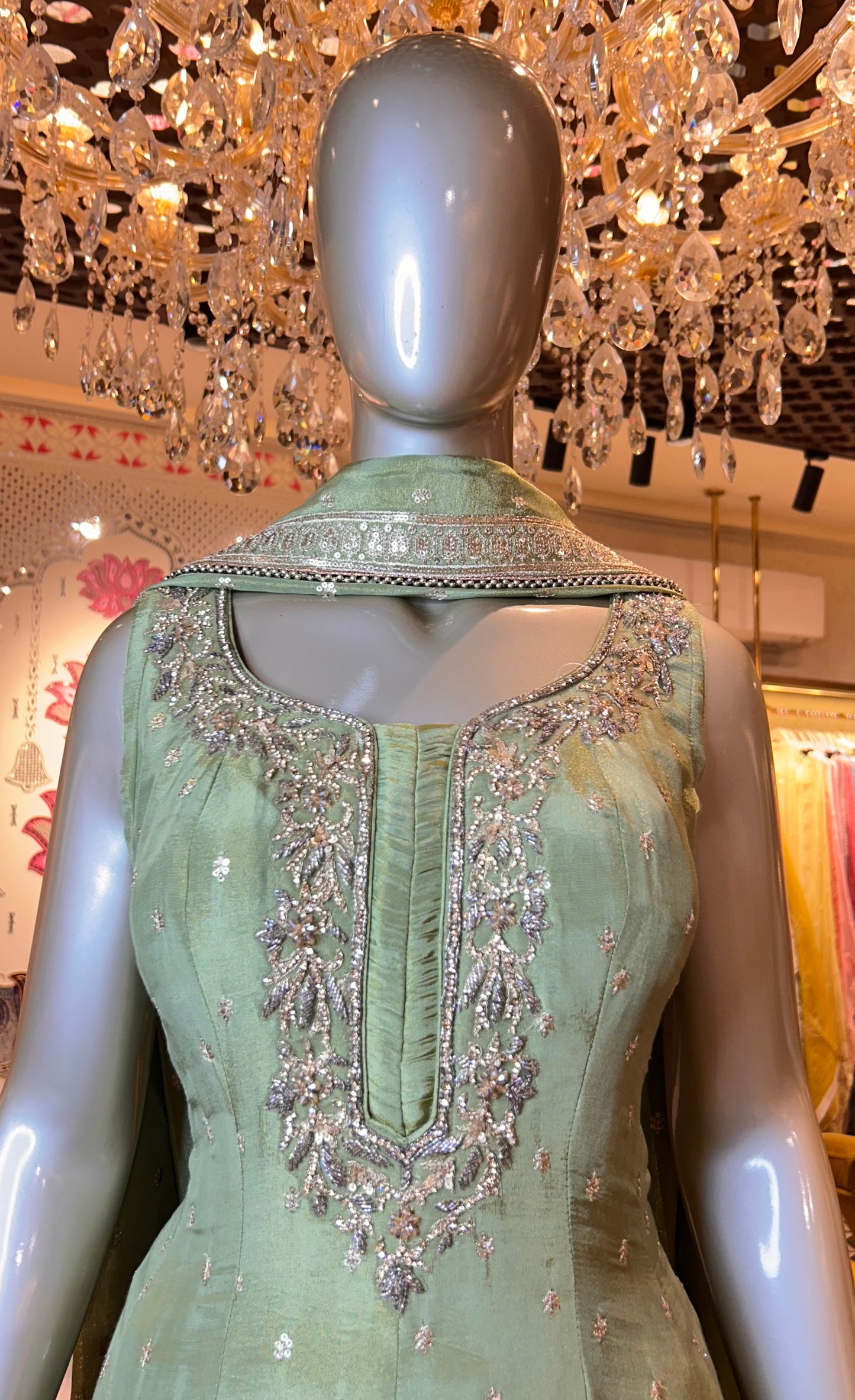 Noor-e-Raaya Anarkali