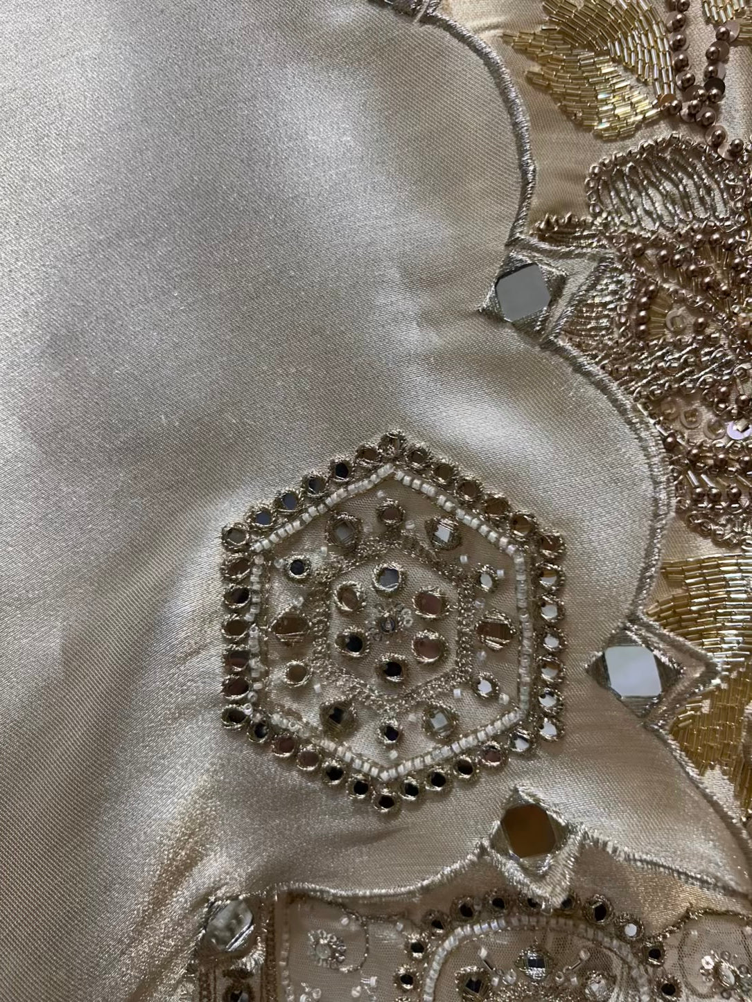 Zarvisha Cutwork Noor Suit