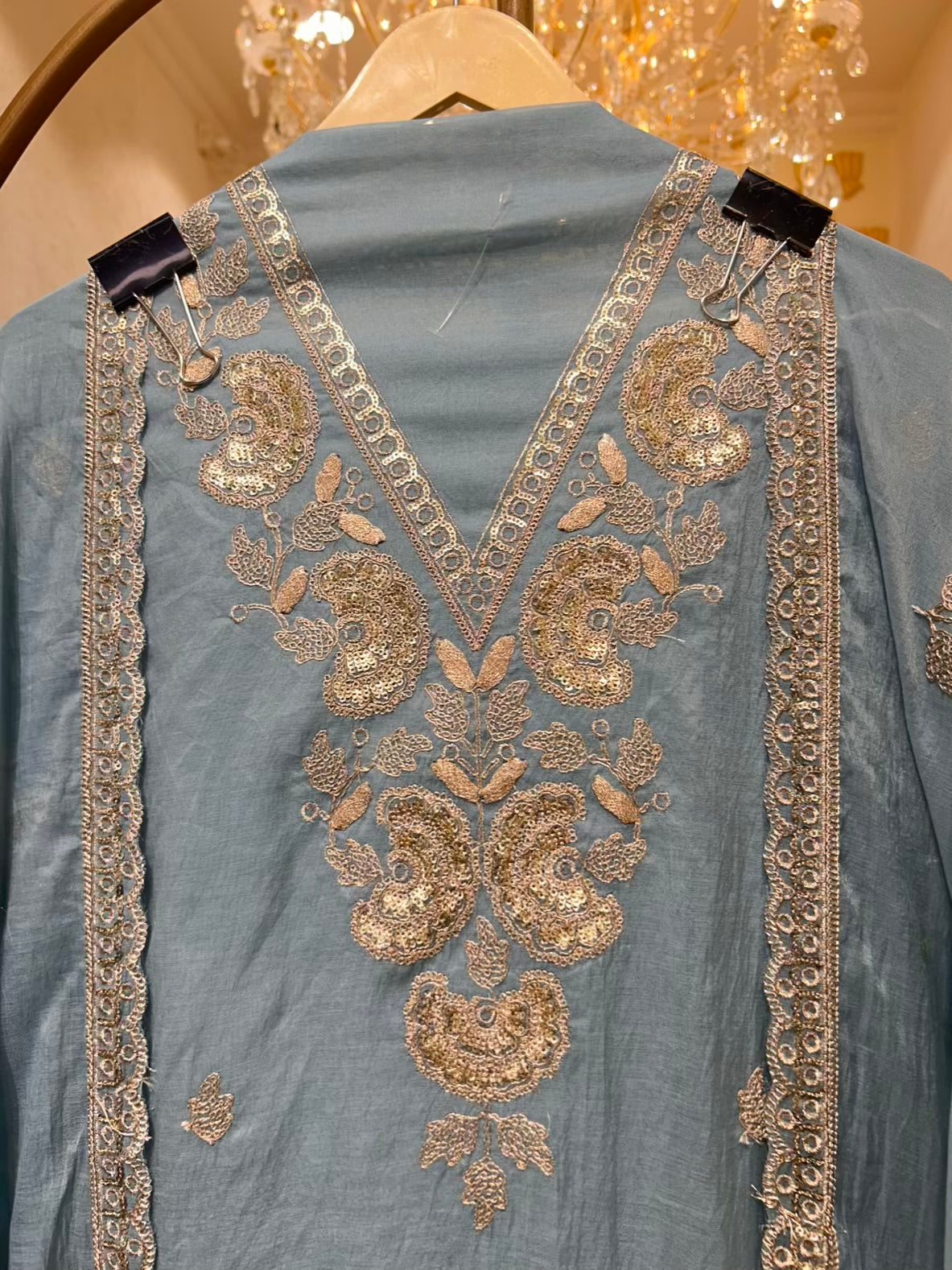 Zehra Mul Zari Élan Suit