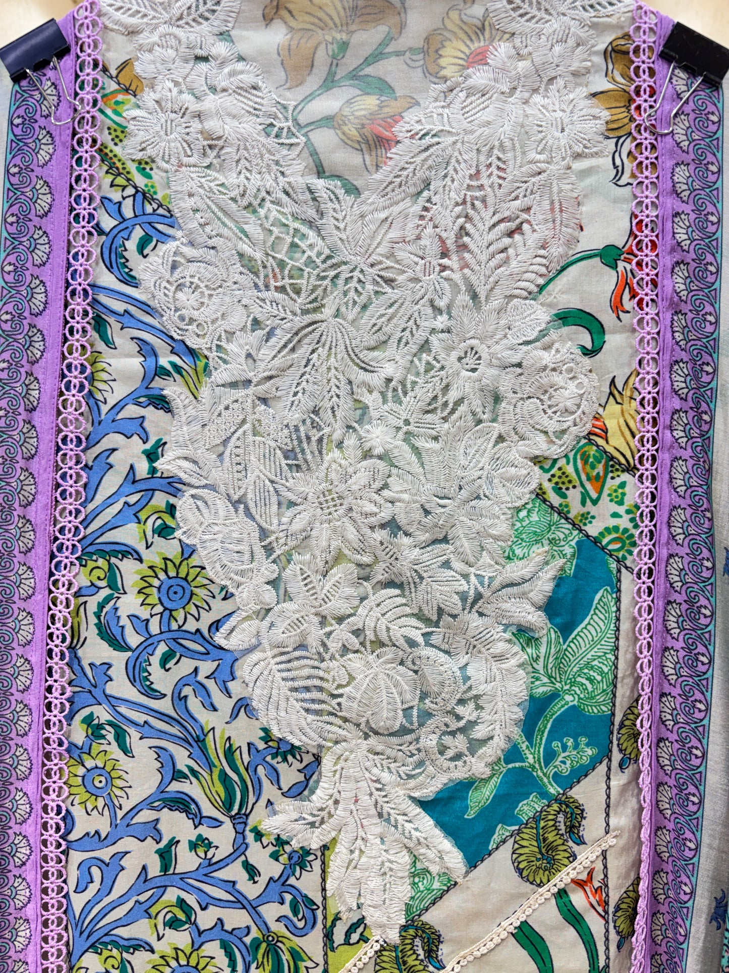 Roshira Printed Muslin Suit