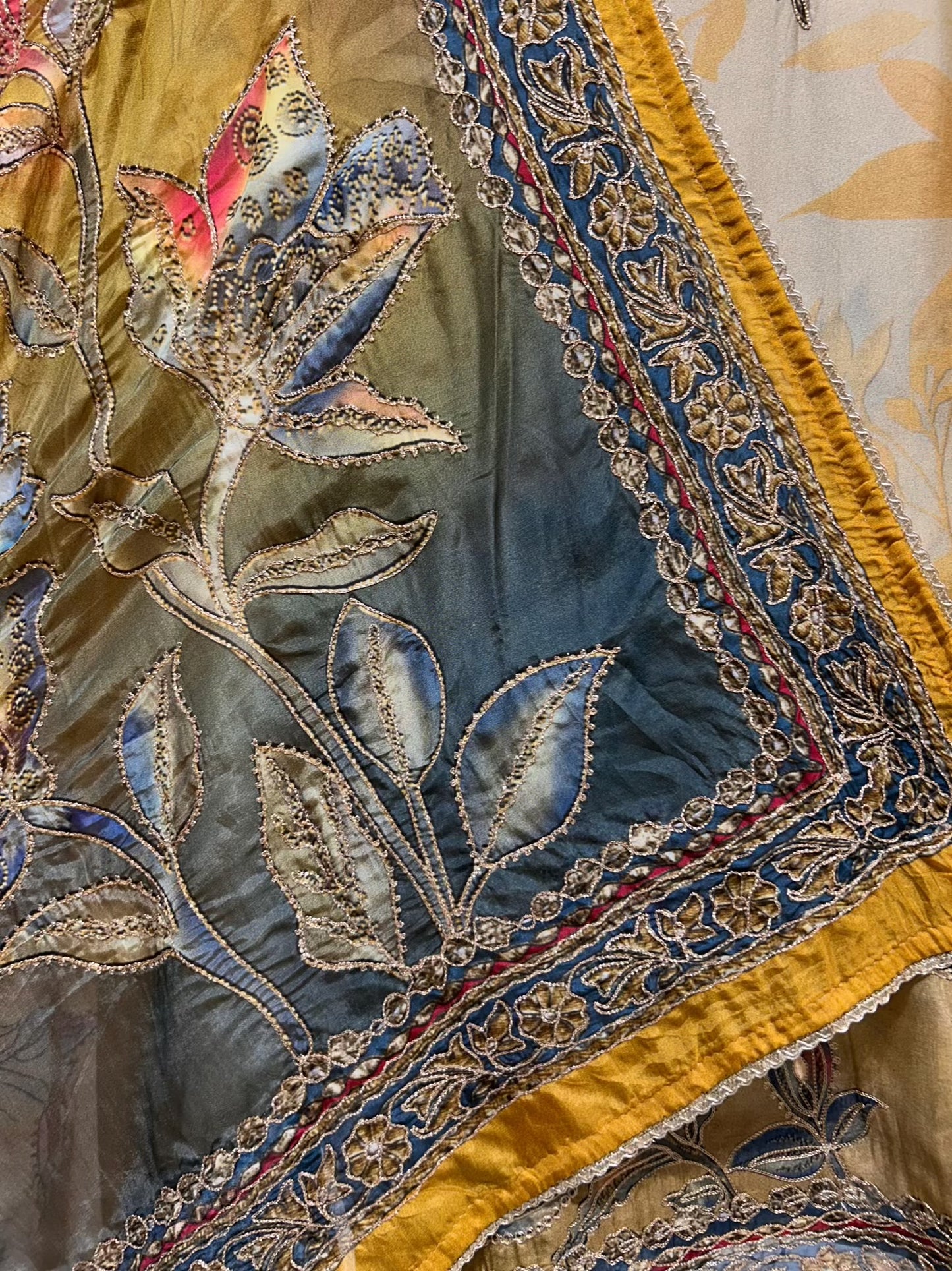 Zarisha Zari Crest Suit (Mustard)