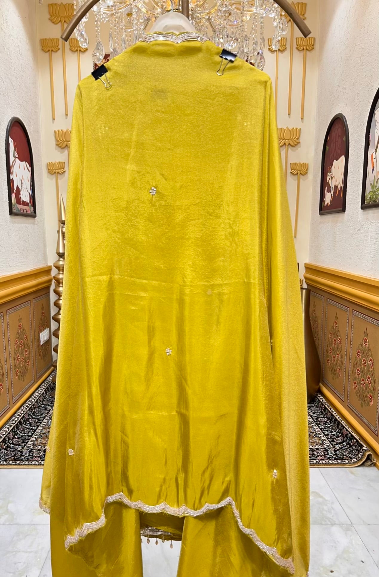 Elzara Cutdana Éclat Suit