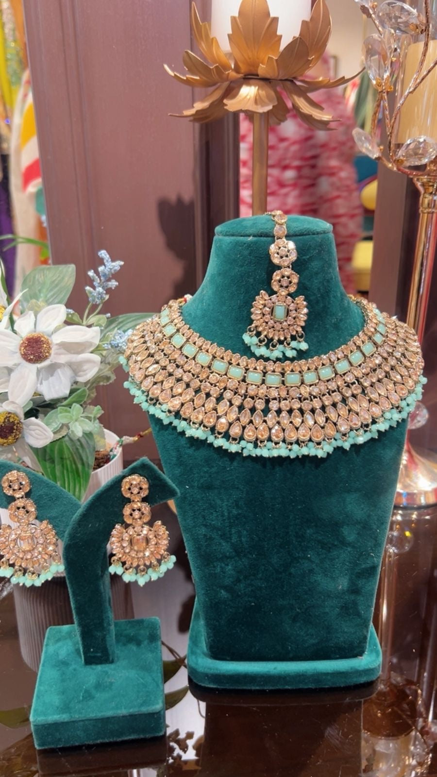 Maharani Darbaar Kundan Set
