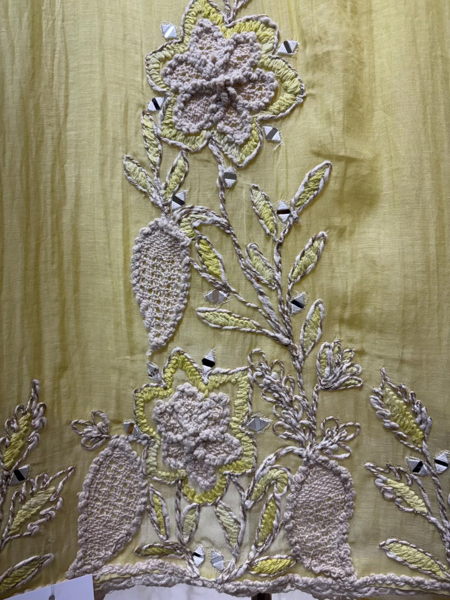 Sahira Aaina Dori Suit (Yellow)