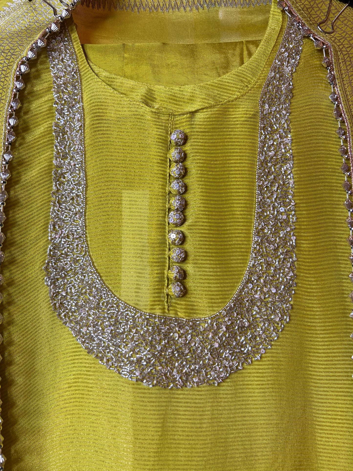 Naureh Organza Suit (Lime Green)