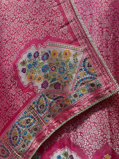 Aayra Banarasi Taj Suit