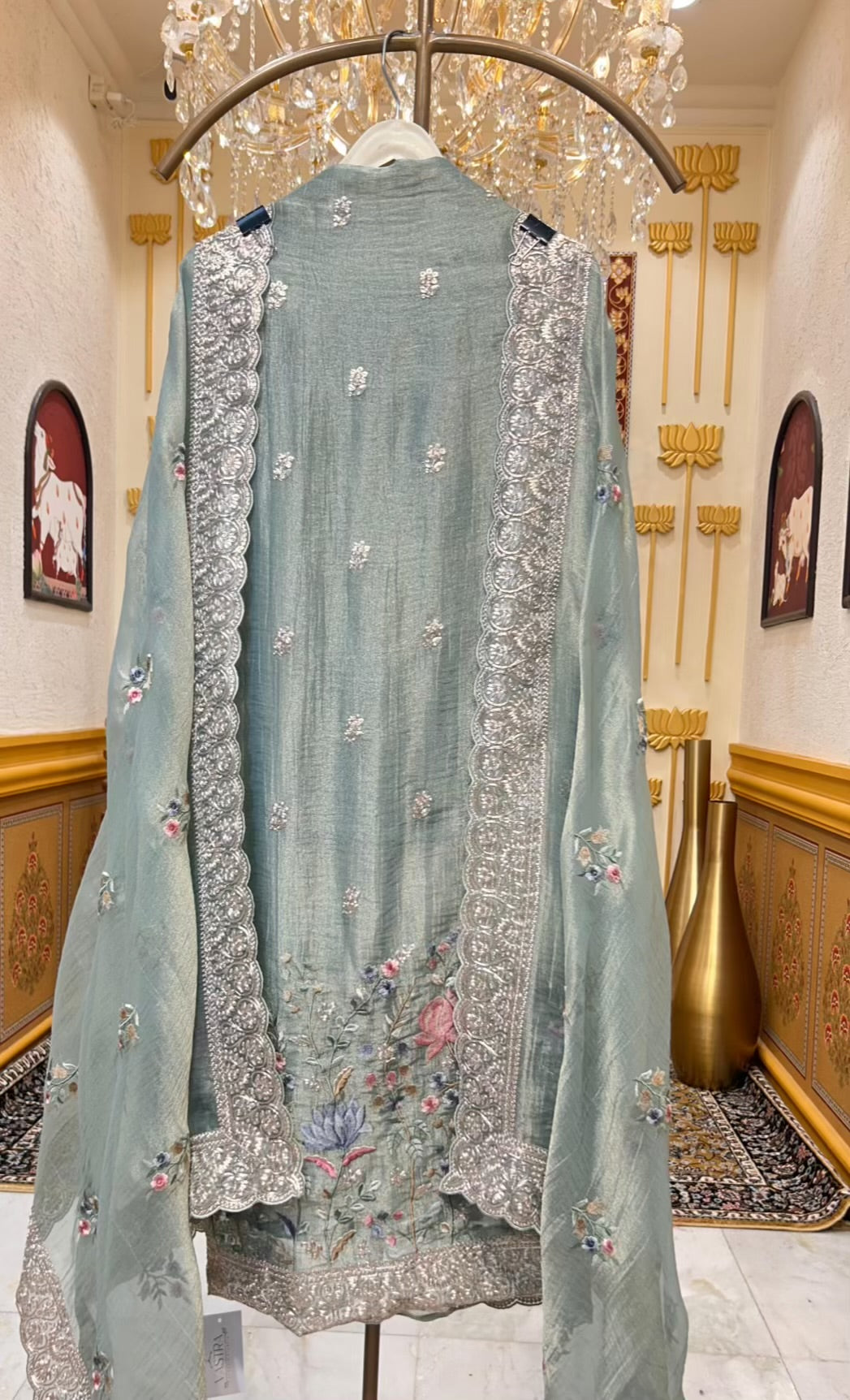 Zarisha Zari Loom Suit (Green)