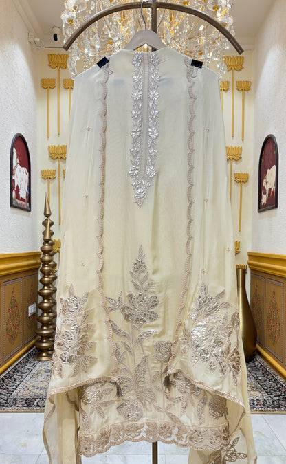 Ruhvani Leathercraft Organza Suit