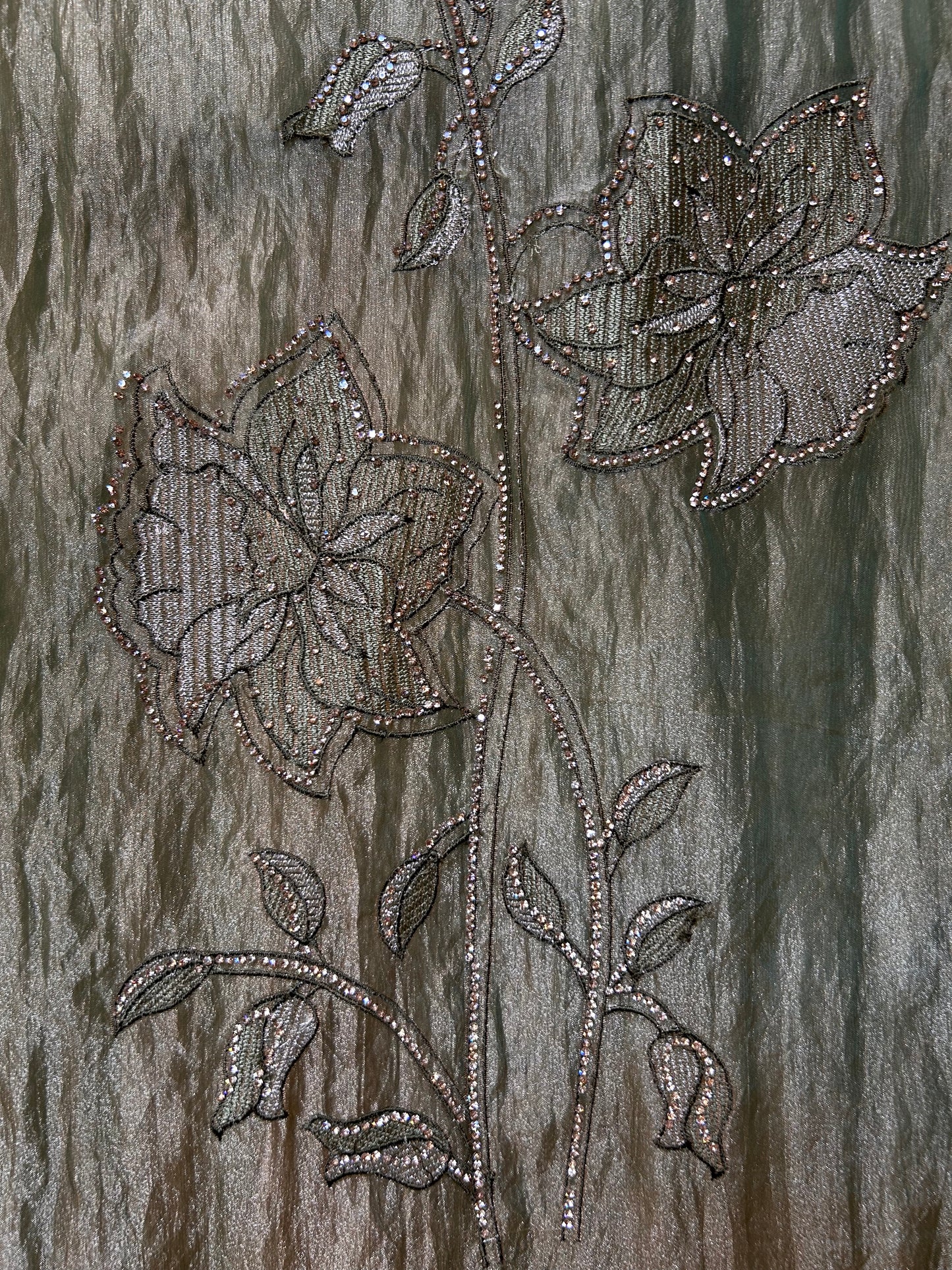 Sifat Shimmer Organza Suit (Green)