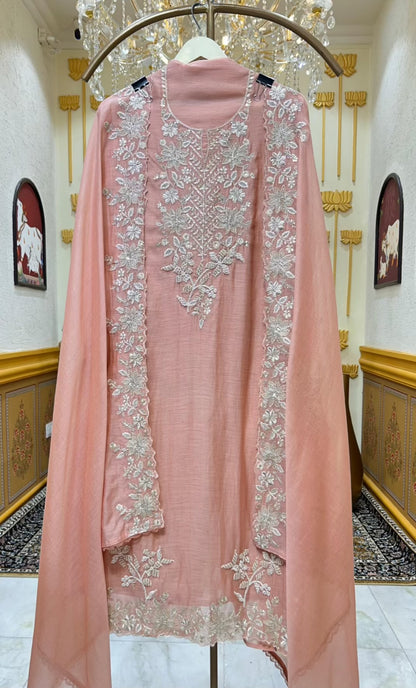Aavira Mul Chanderi Suit (Peach)