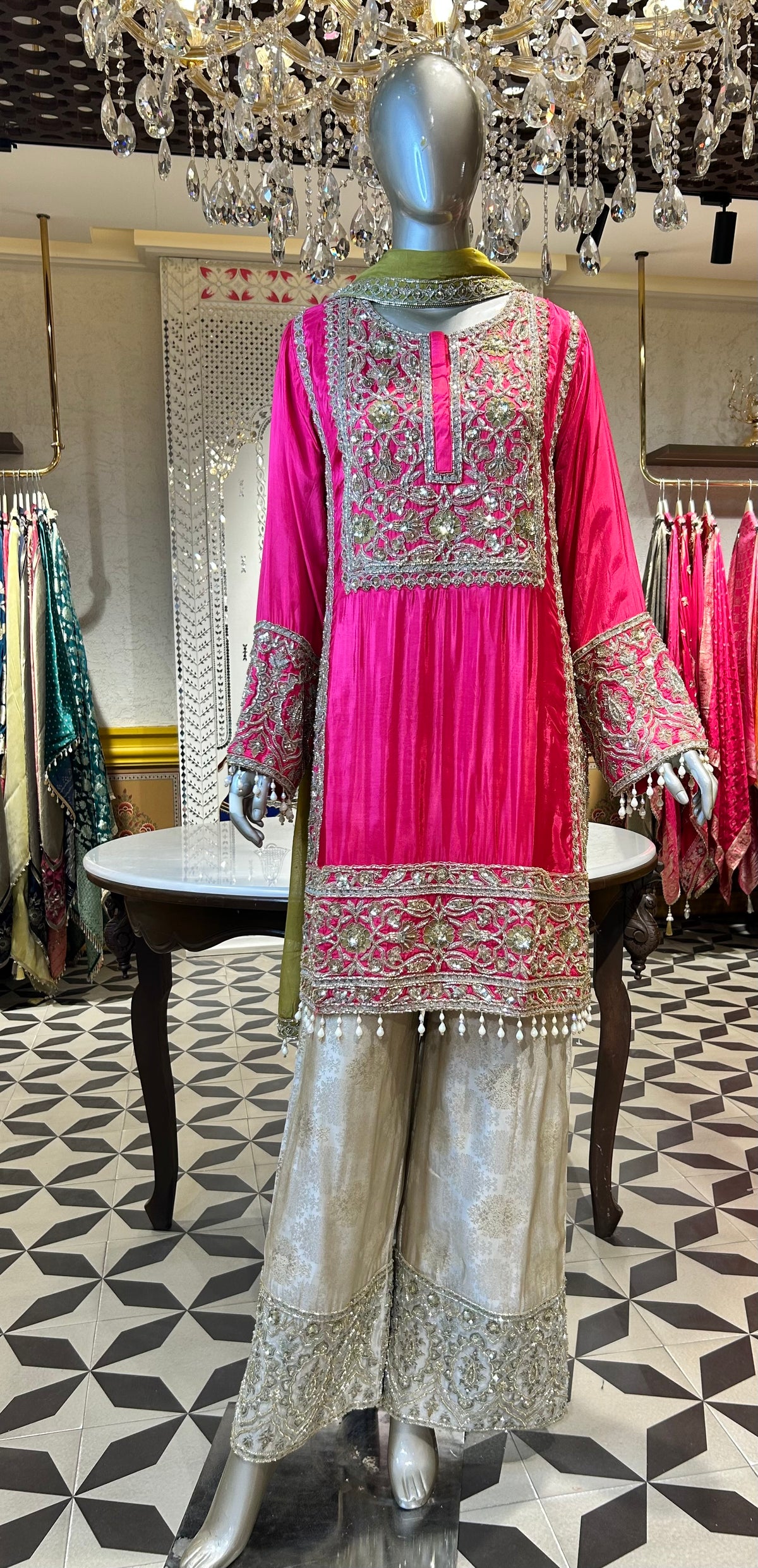 Zarisha Pakistani Suit
