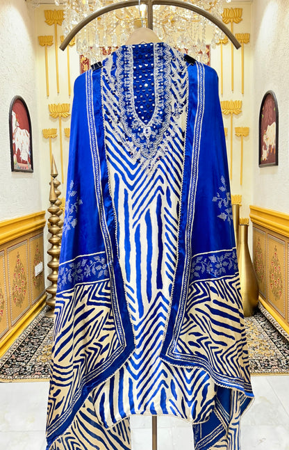 Raunaq Gajji Suit