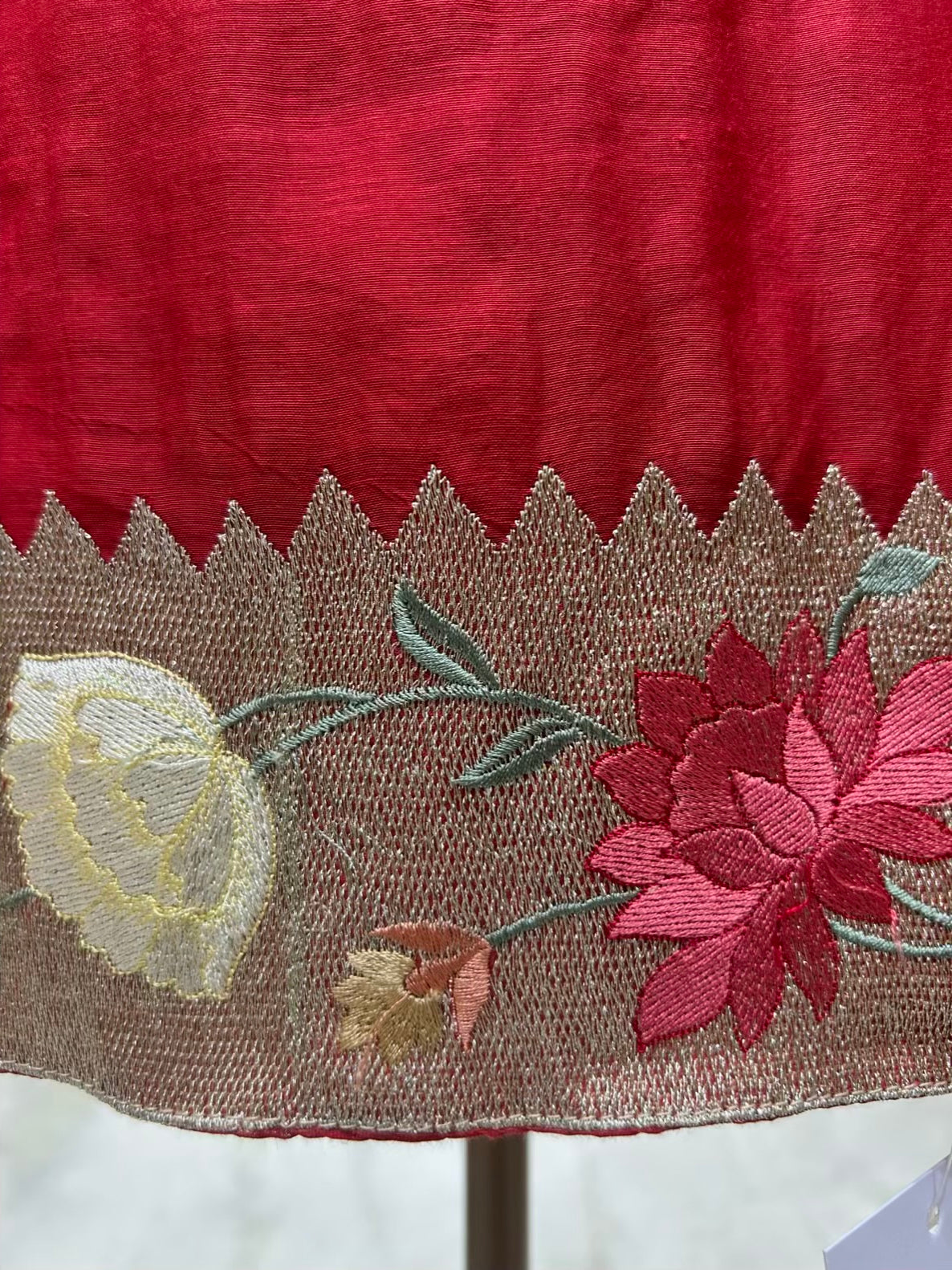 Aarini Zari Chanderi Suit (Maroon)