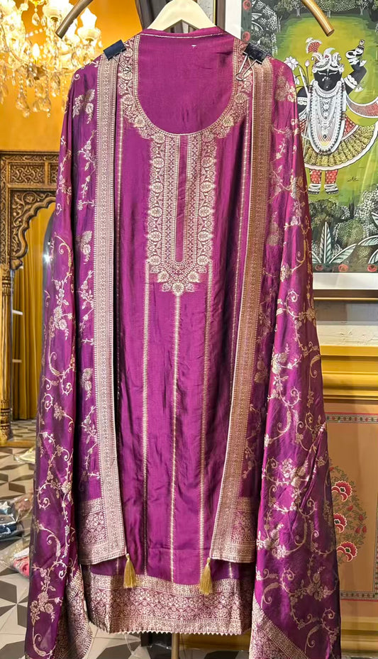 Chamaktar Banarasi Suit (Purple)