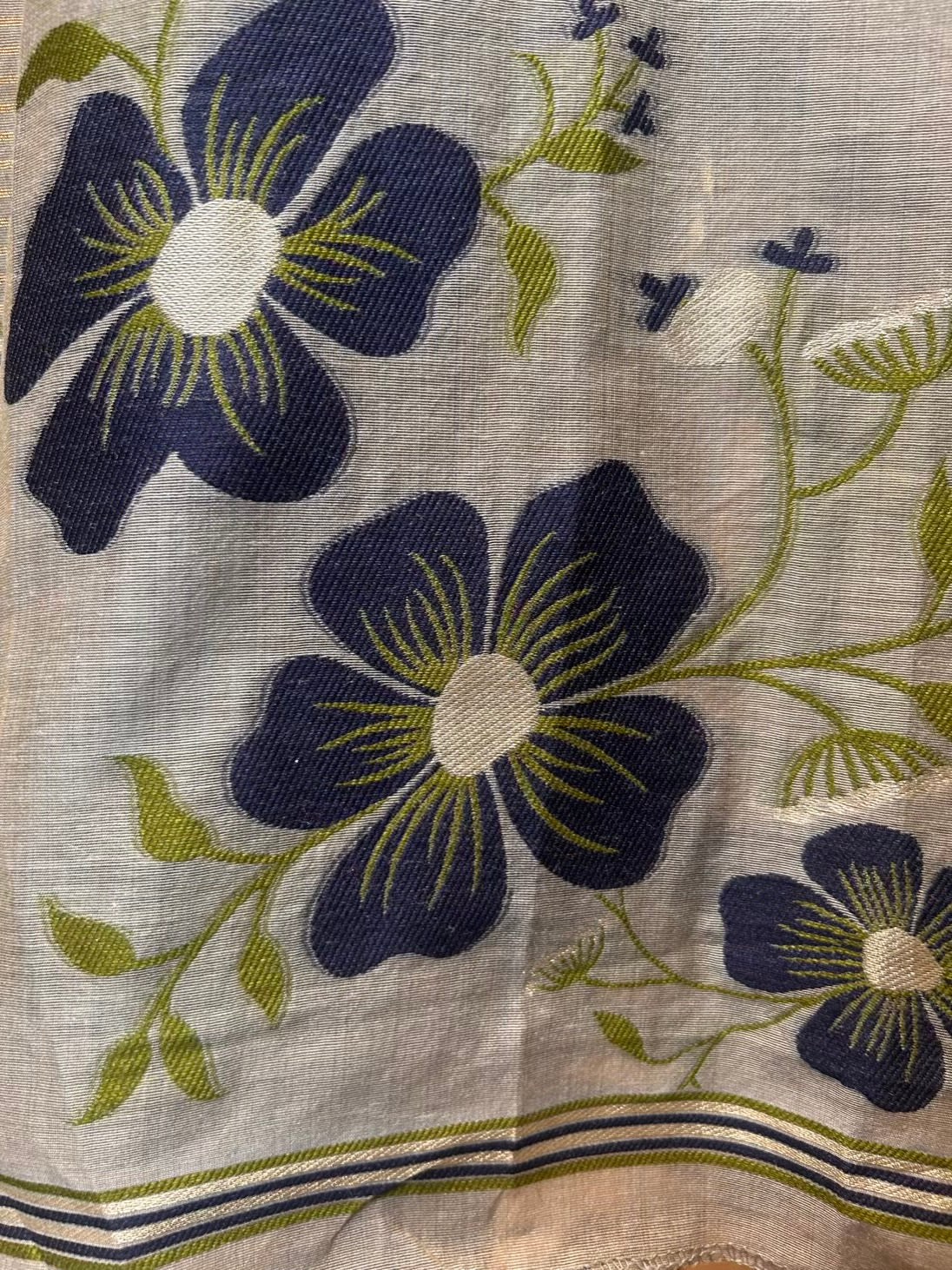 Zarjam Jamdhani Suit (Grey)