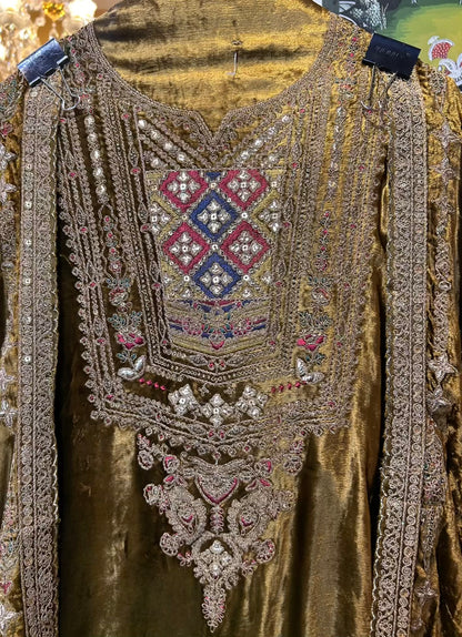 Naaz-é-Velvet Suit (Mustard)