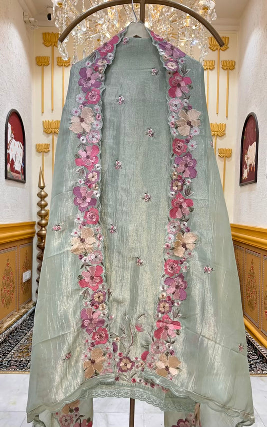 Navya Thread Crush Tissue Suit