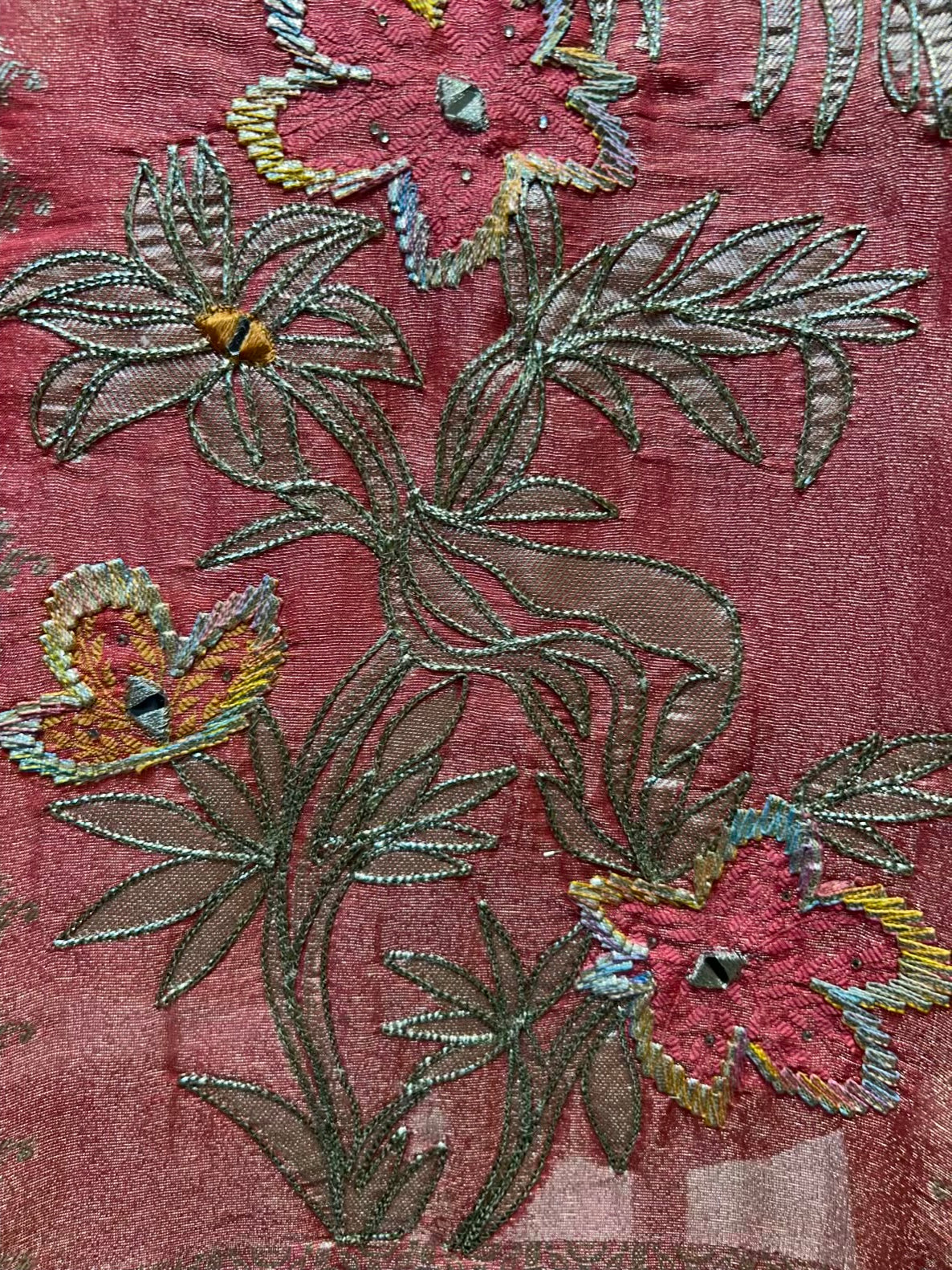 Zarveen SilverÉlan Suit (Pink)