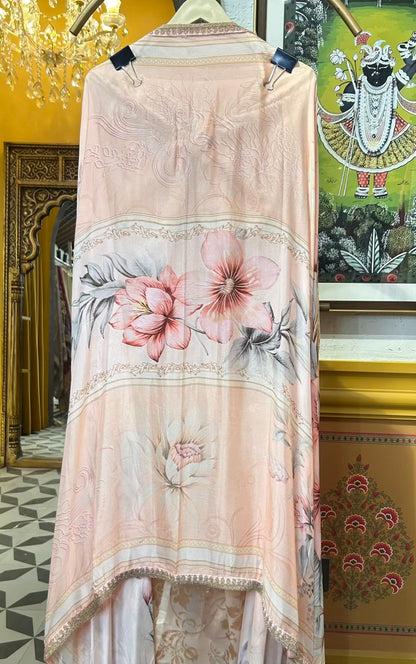 Zaroon Velvet Suit (Ivory)