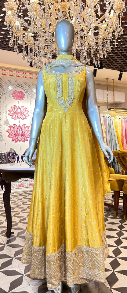 Noor-e-Raaya Anarkali